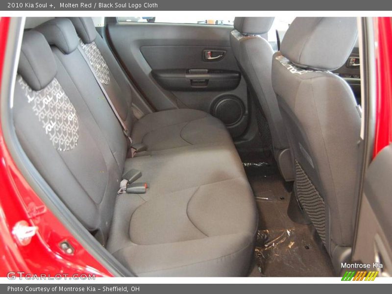 Molten Red / Black Soul Logo Cloth 2010 Kia Soul +