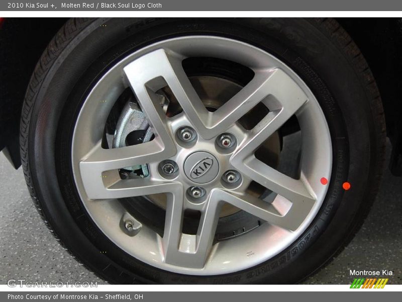 Molten Red / Black Soul Logo Cloth 2010 Kia Soul +