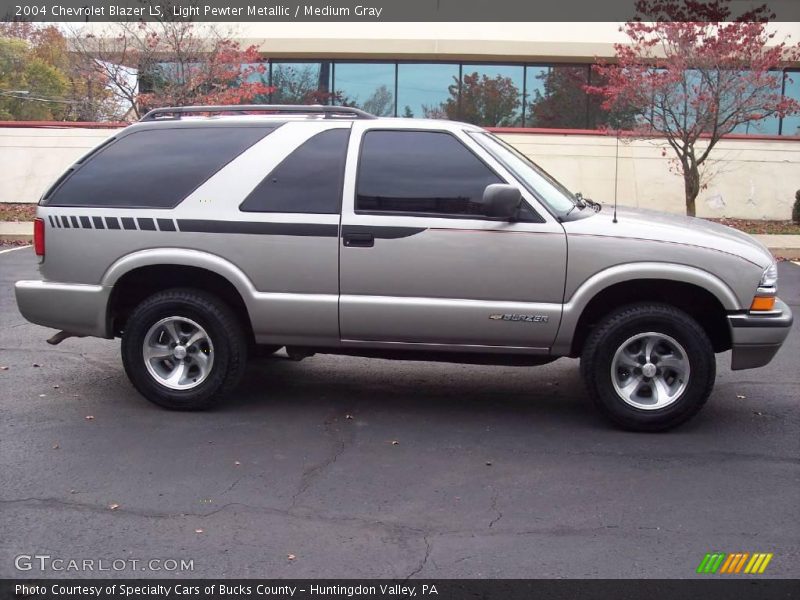 Light Pewter Metallic / Medium Gray 2004 Chevrolet Blazer LS