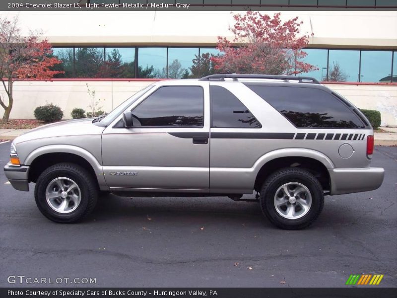 Light Pewter Metallic / Medium Gray 2004 Chevrolet Blazer LS