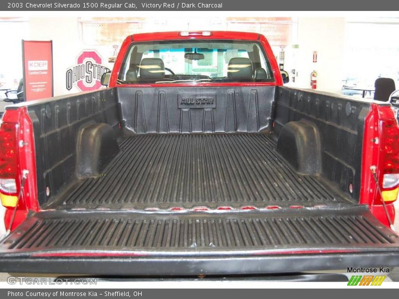 Victory Red / Dark Charcoal 2003 Chevrolet Silverado 1500 Regular Cab