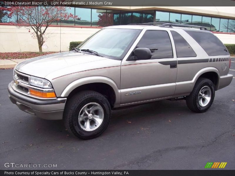 Light Pewter Metallic / Medium Gray 2004 Chevrolet Blazer LS