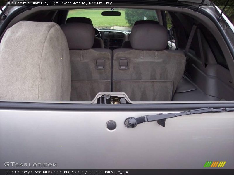 Light Pewter Metallic / Medium Gray 2004 Chevrolet Blazer LS