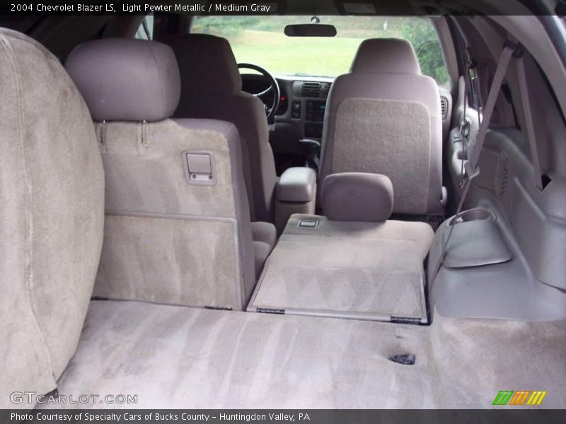 Light Pewter Metallic / Medium Gray 2004 Chevrolet Blazer LS