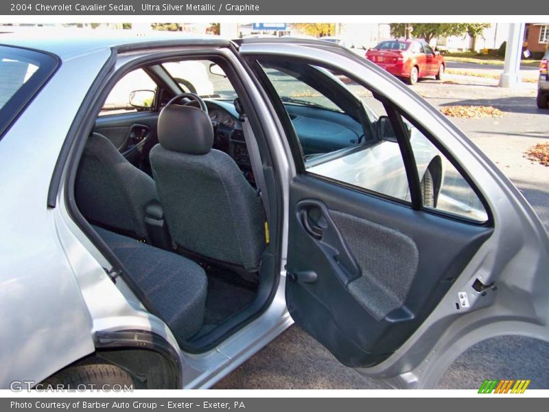 Ultra Silver Metallic / Graphite 2004 Chevrolet Cavalier Sedan