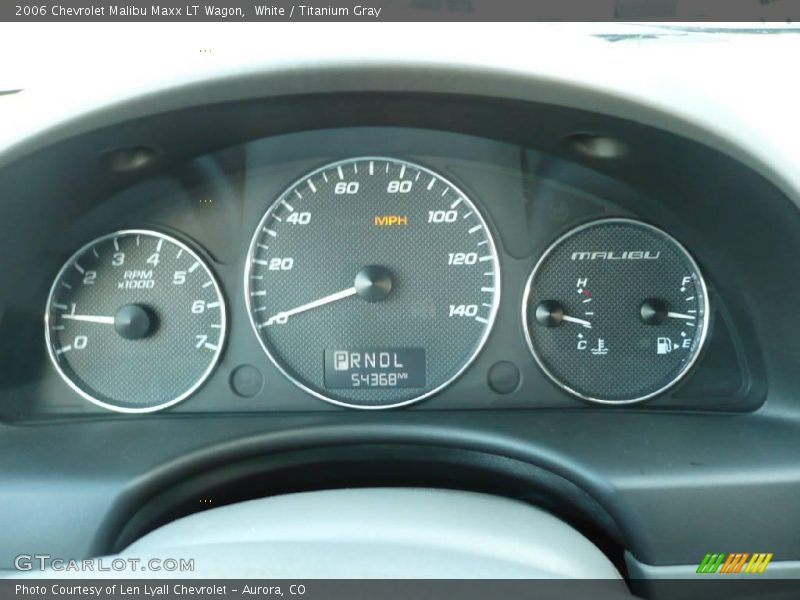 White / Titanium Gray 2006 Chevrolet Malibu Maxx LT Wagon