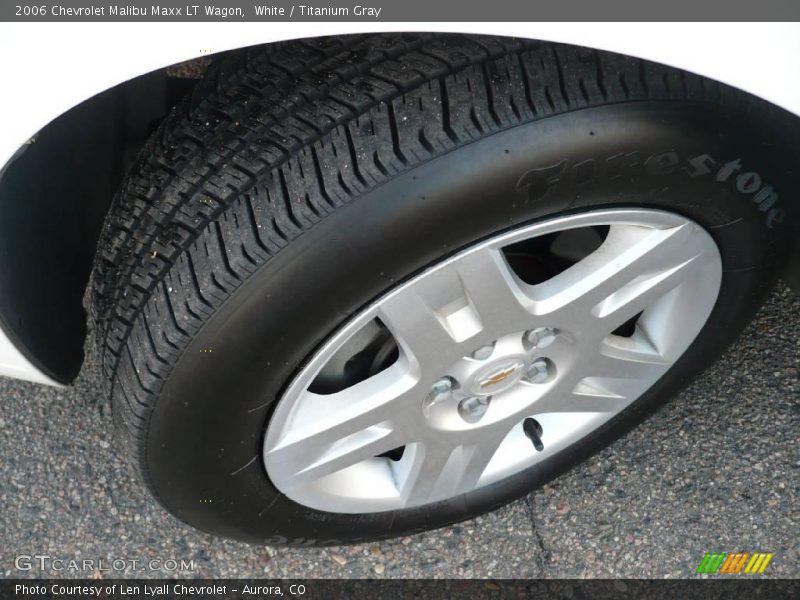 White / Titanium Gray 2006 Chevrolet Malibu Maxx LT Wagon