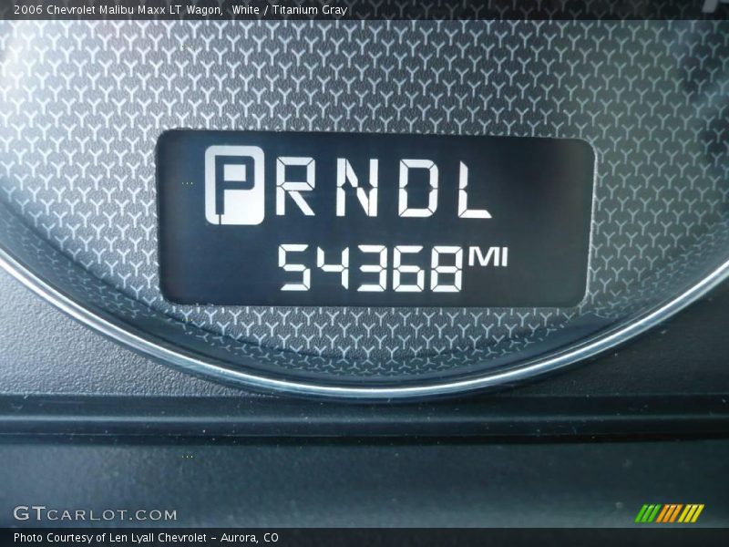 White / Titanium Gray 2006 Chevrolet Malibu Maxx LT Wagon