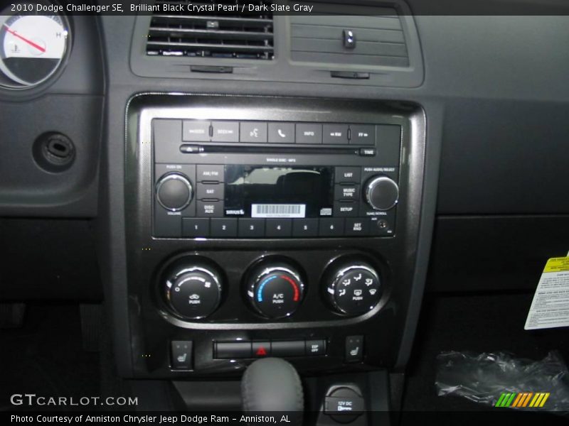 Brilliant Black Crystal Pearl / Dark Slate Gray 2010 Dodge Challenger SE