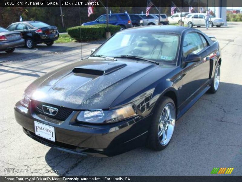 Black / Dark Charcoal 2001 Ford Mustang GT Coupe