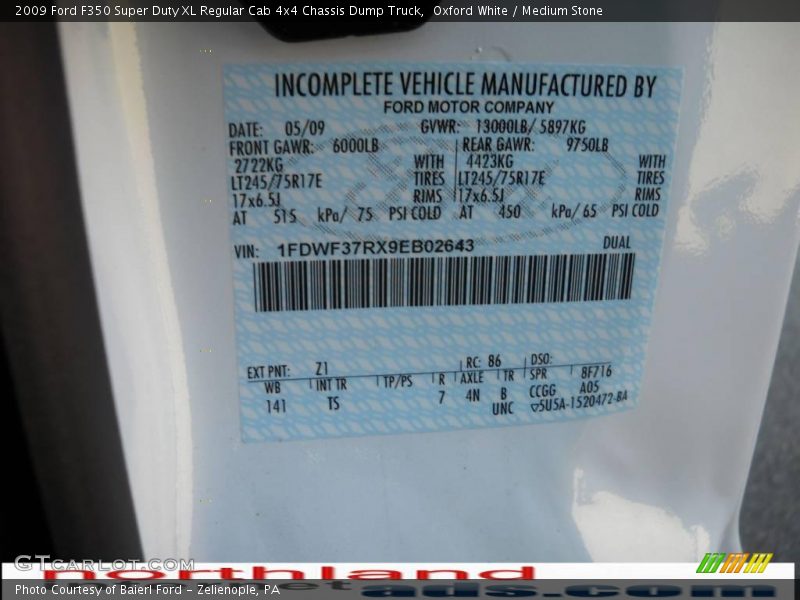Oxford White / Medium Stone 2009 Ford F350 Super Duty XL Regular Cab 4x4 Chassis Dump Truck