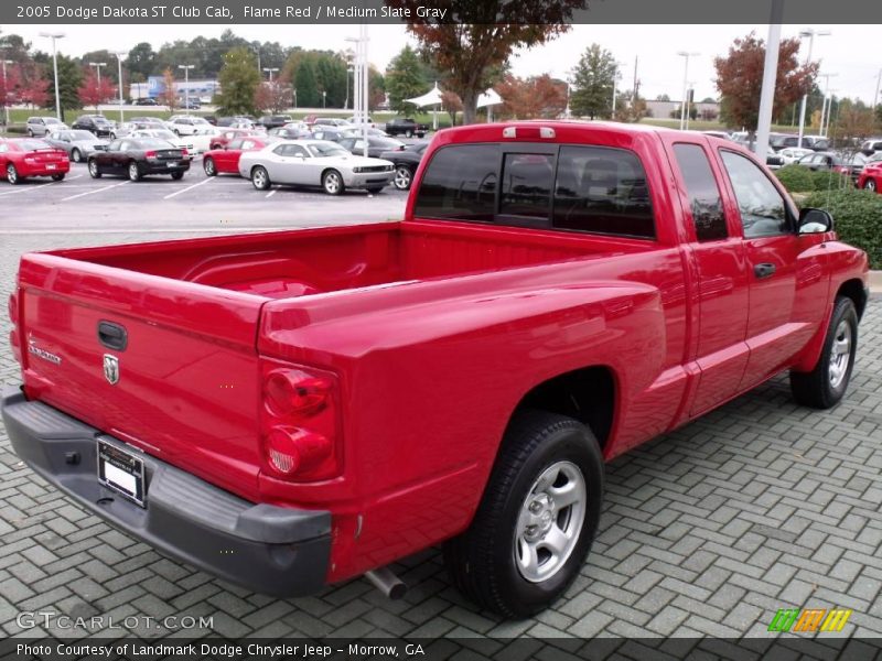 Flame Red / Medium Slate Gray 2005 Dodge Dakota ST Club Cab