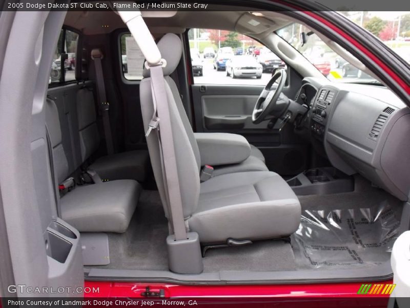 Flame Red / Medium Slate Gray 2005 Dodge Dakota ST Club Cab