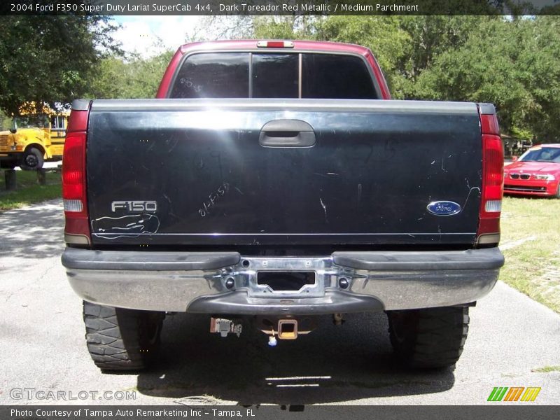 Dark Toreador Red Metallic / Medium Parchment 2004 Ford F350 Super Duty Lariat SuperCab 4x4