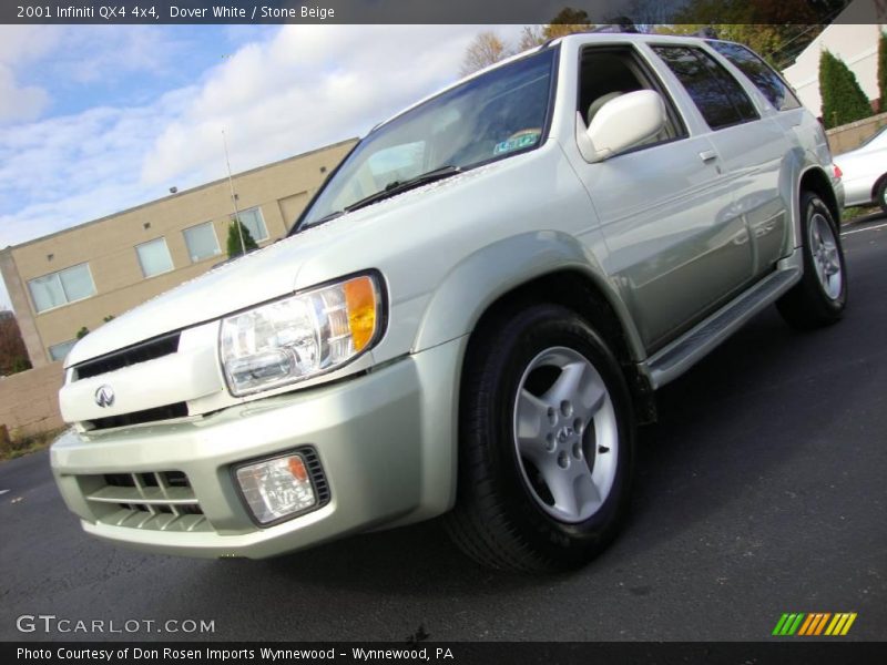 Dover White / Stone Beige 2001 Infiniti QX4 4x4