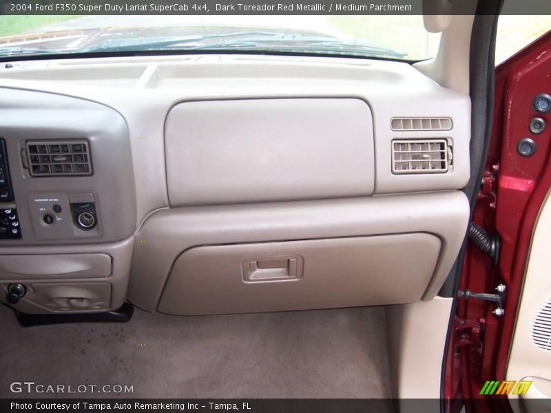Dark Toreador Red Metallic / Medium Parchment 2004 Ford F350 Super Duty Lariat SuperCab 4x4