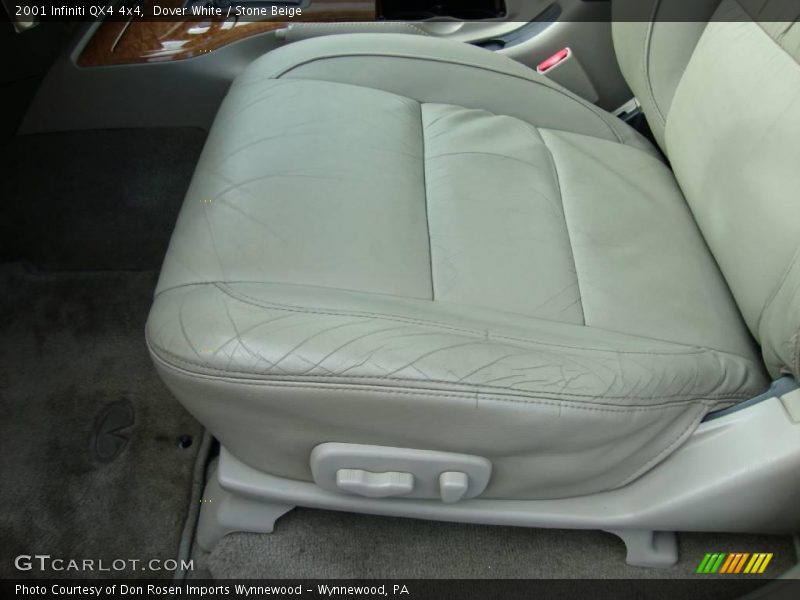 Dover White / Stone Beige 2001 Infiniti QX4 4x4