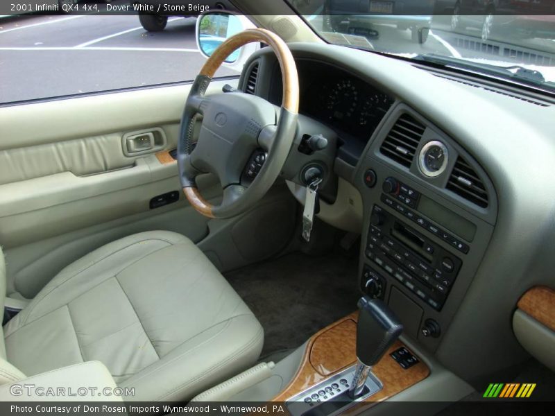 Dover White / Stone Beige 2001 Infiniti QX4 4x4