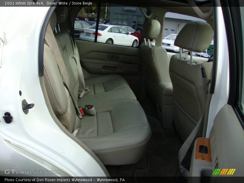 Dover White / Stone Beige 2001 Infiniti QX4 4x4