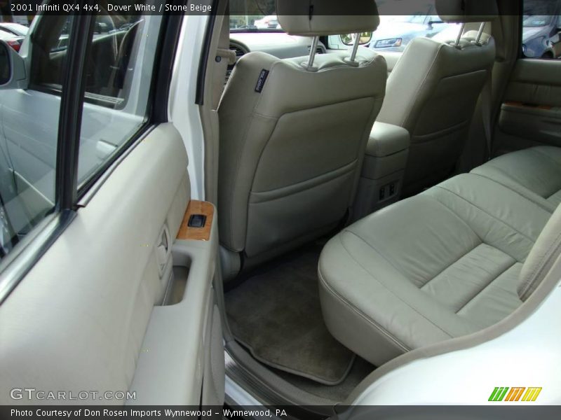 Dover White / Stone Beige 2001 Infiniti QX4 4x4