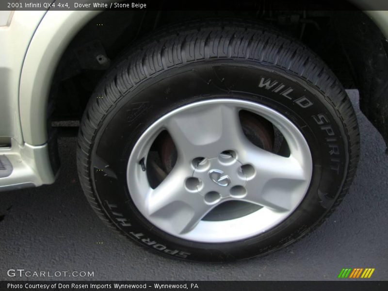Dover White / Stone Beige 2001 Infiniti QX4 4x4