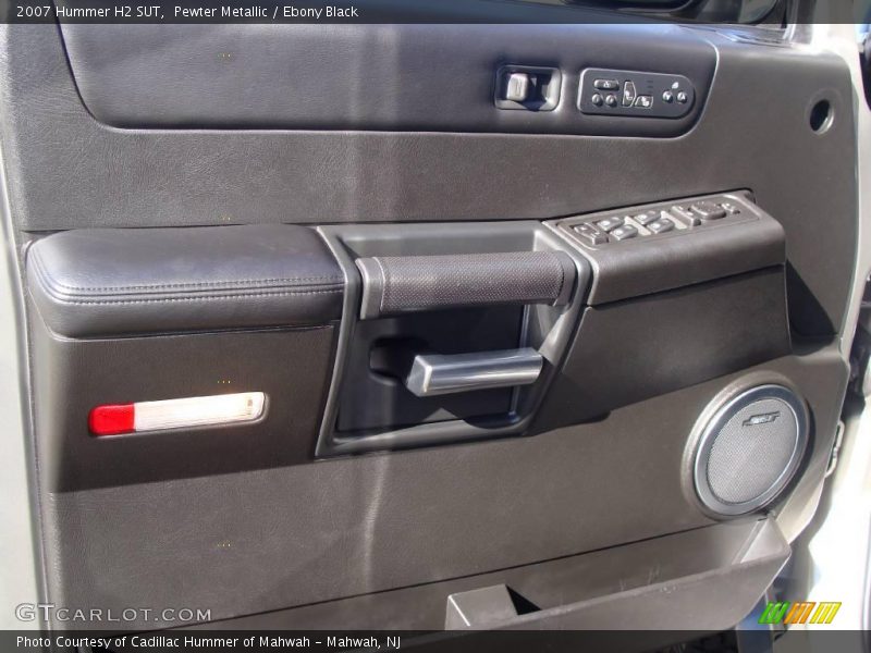 Pewter Metallic / Ebony Black 2007 Hummer H2 SUT
