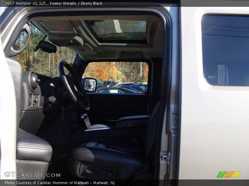 Pewter Metallic / Ebony Black 2007 Hummer H2 SUT