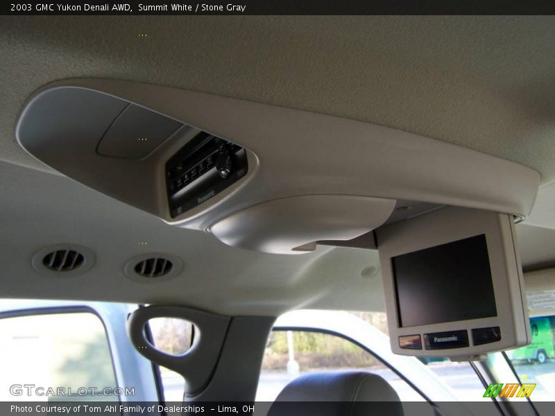 Summit White / Stone Gray 2003 GMC Yukon Denali AWD