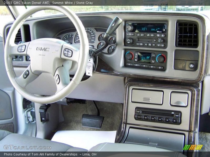 Summit White / Stone Gray 2003 GMC Yukon Denali AWD
