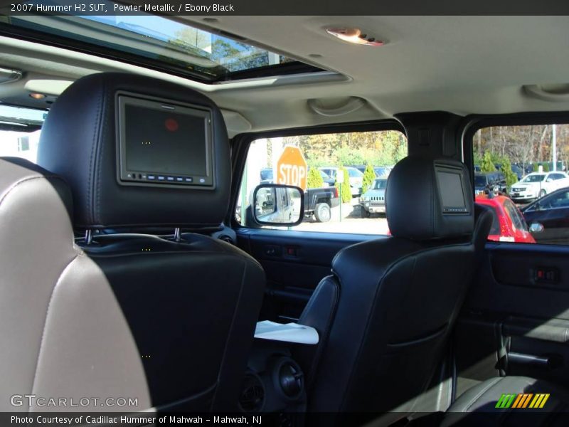 Pewter Metallic / Ebony Black 2007 Hummer H2 SUT