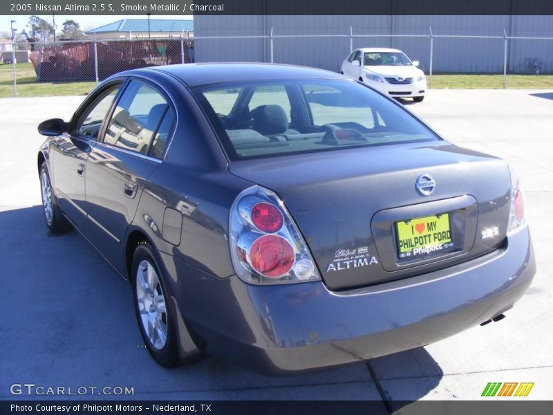 Smoke Metallic / Charcoal 2005 Nissan Altima 2.5 S
