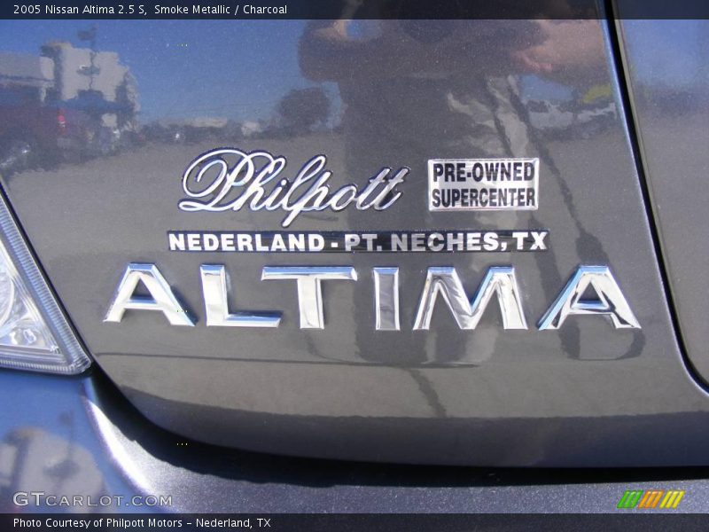 Smoke Metallic / Charcoal 2005 Nissan Altima 2.5 S