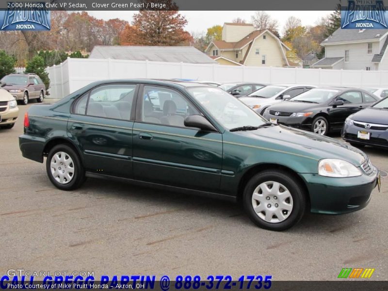 Clover Green Pearl / Beige 2000 Honda Civic VP Sedan