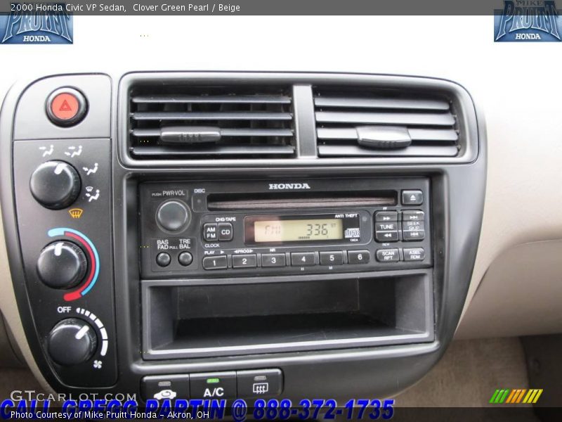 Clover Green Pearl / Beige 2000 Honda Civic VP Sedan