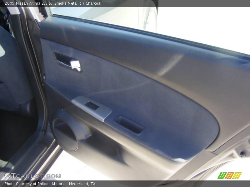 Smoke Metallic / Charcoal 2005 Nissan Altima 2.5 S