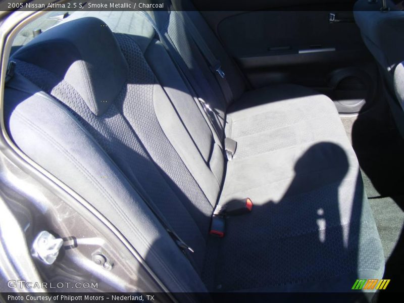 Smoke Metallic / Charcoal 2005 Nissan Altima 2.5 S