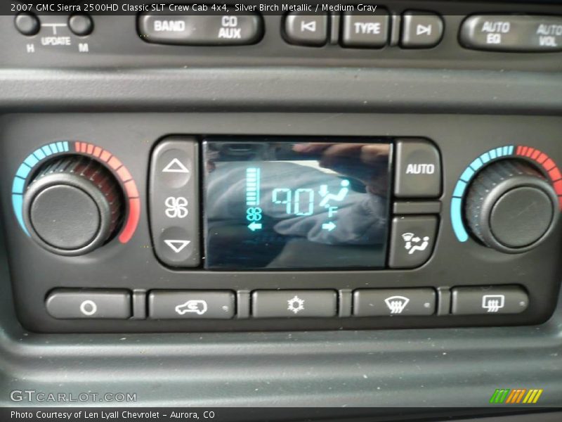 Silver Birch Metallic / Medium Gray 2007 GMC Sierra 2500HD Classic SLT Crew Cab 4x4