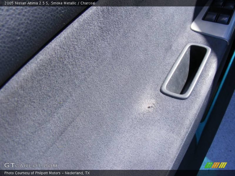 Smoke Metallic / Charcoal 2005 Nissan Altima 2.5 S