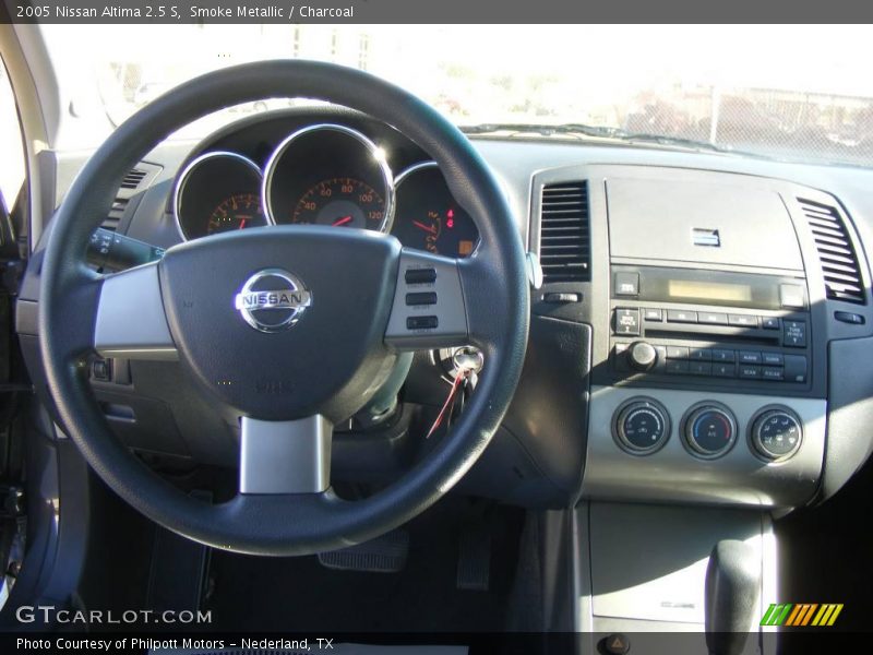 Smoke Metallic / Charcoal 2005 Nissan Altima 2.5 S