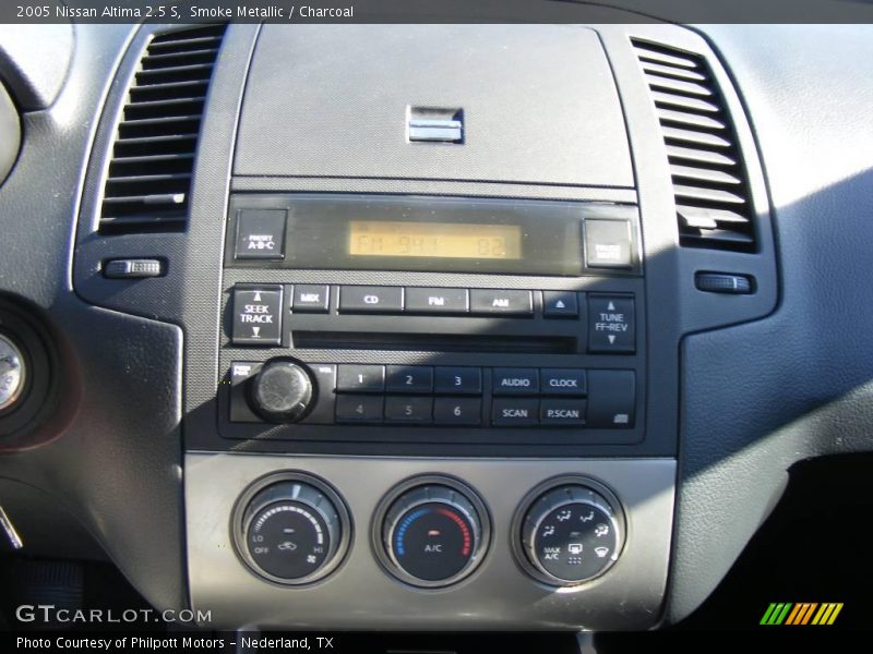 Smoke Metallic / Charcoal 2005 Nissan Altima 2.5 S
