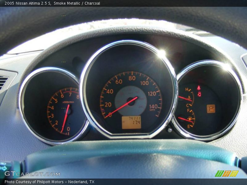 Smoke Metallic / Charcoal 2005 Nissan Altima 2.5 S