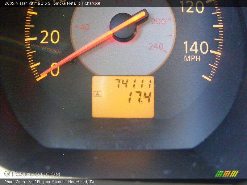 Smoke Metallic / Charcoal 2005 Nissan Altima 2.5 S