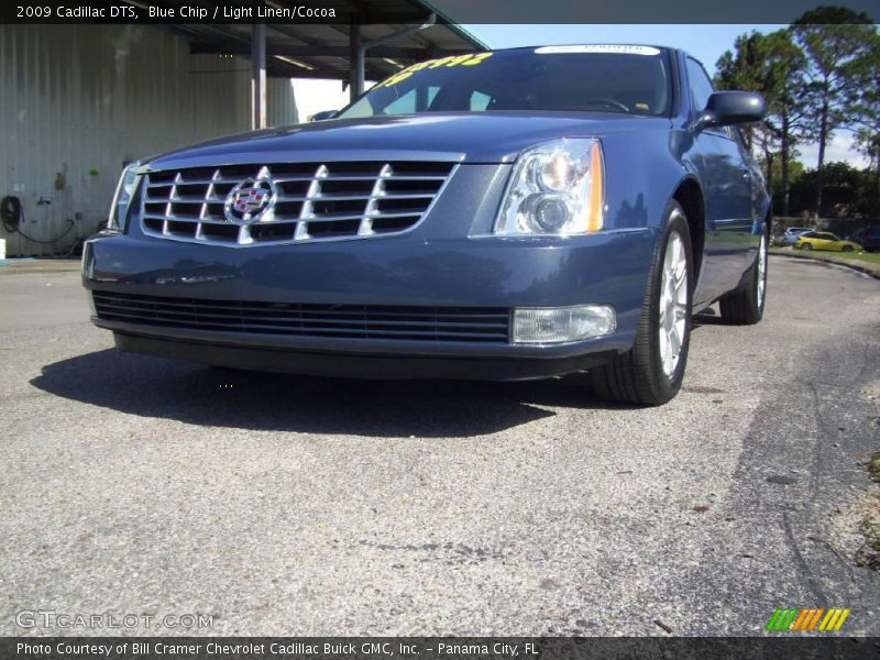 Blue Chip / Light Linen/Cocoa 2009 Cadillac DTS