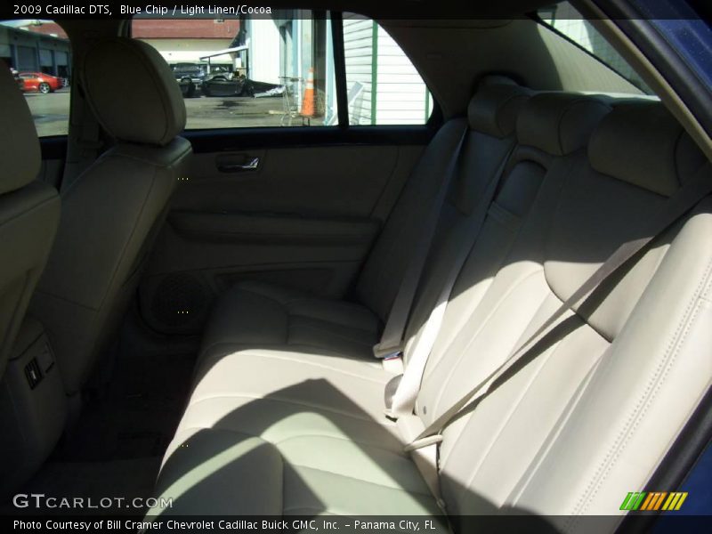 Blue Chip / Light Linen/Cocoa 2009 Cadillac DTS