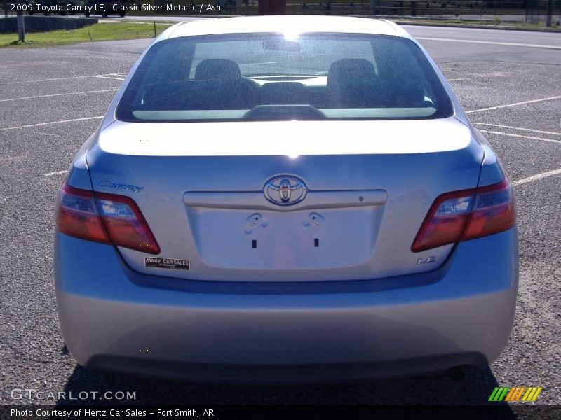 Classic Silver Metallic / Ash 2009 Toyota Camry LE