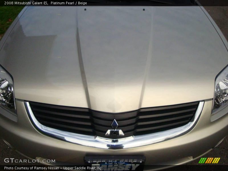 Platinum Pearl / Beige 2008 Mitsubishi Galant ES