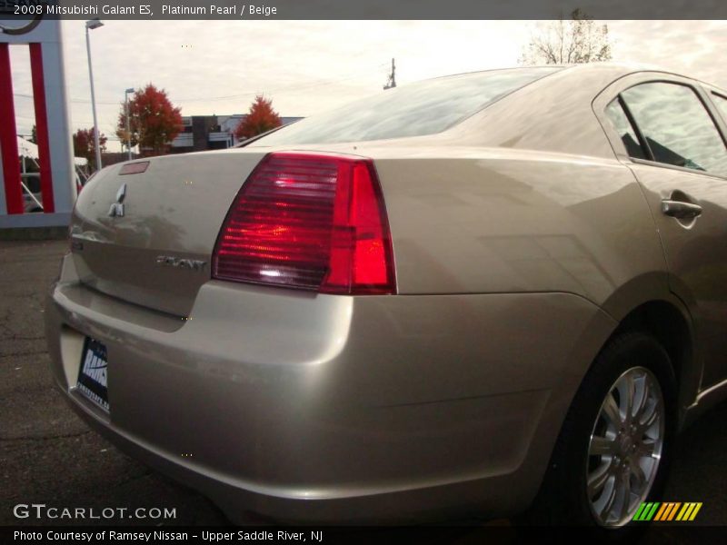 Platinum Pearl / Beige 2008 Mitsubishi Galant ES