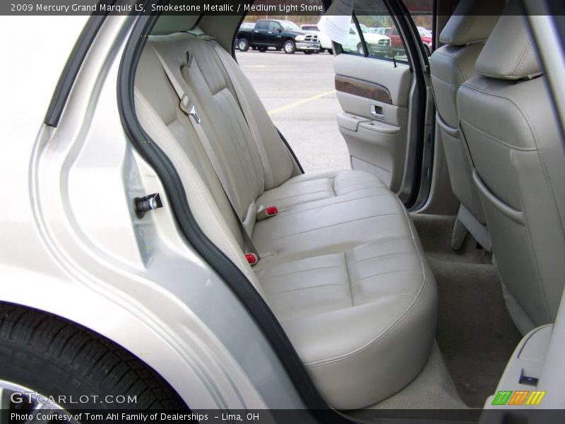 Smokestone Metallic / Medium Light Stone 2009 Mercury Grand Marquis LS