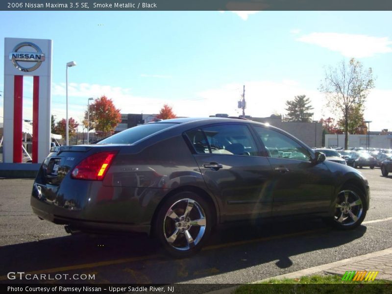 Smoke Metallic / Black 2006 Nissan Maxima 3.5 SE