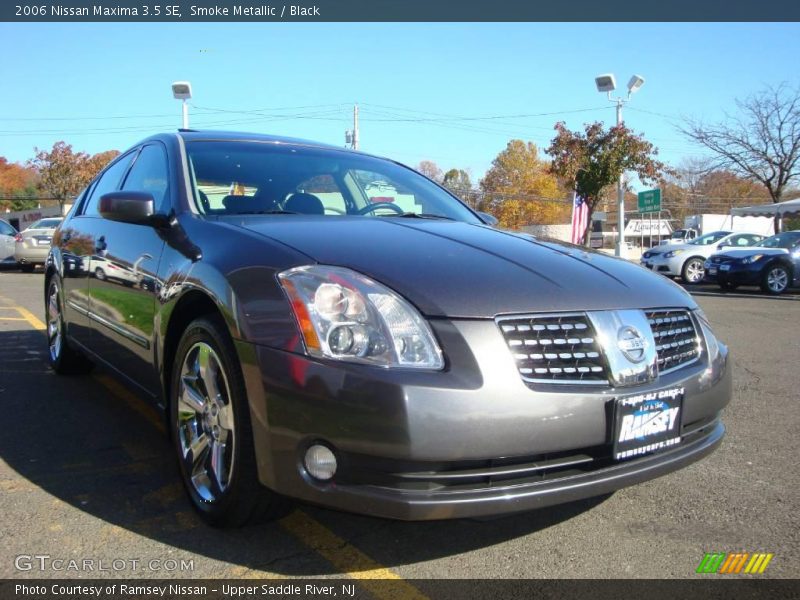 Smoke Metallic / Black 2006 Nissan Maxima 3.5 SE